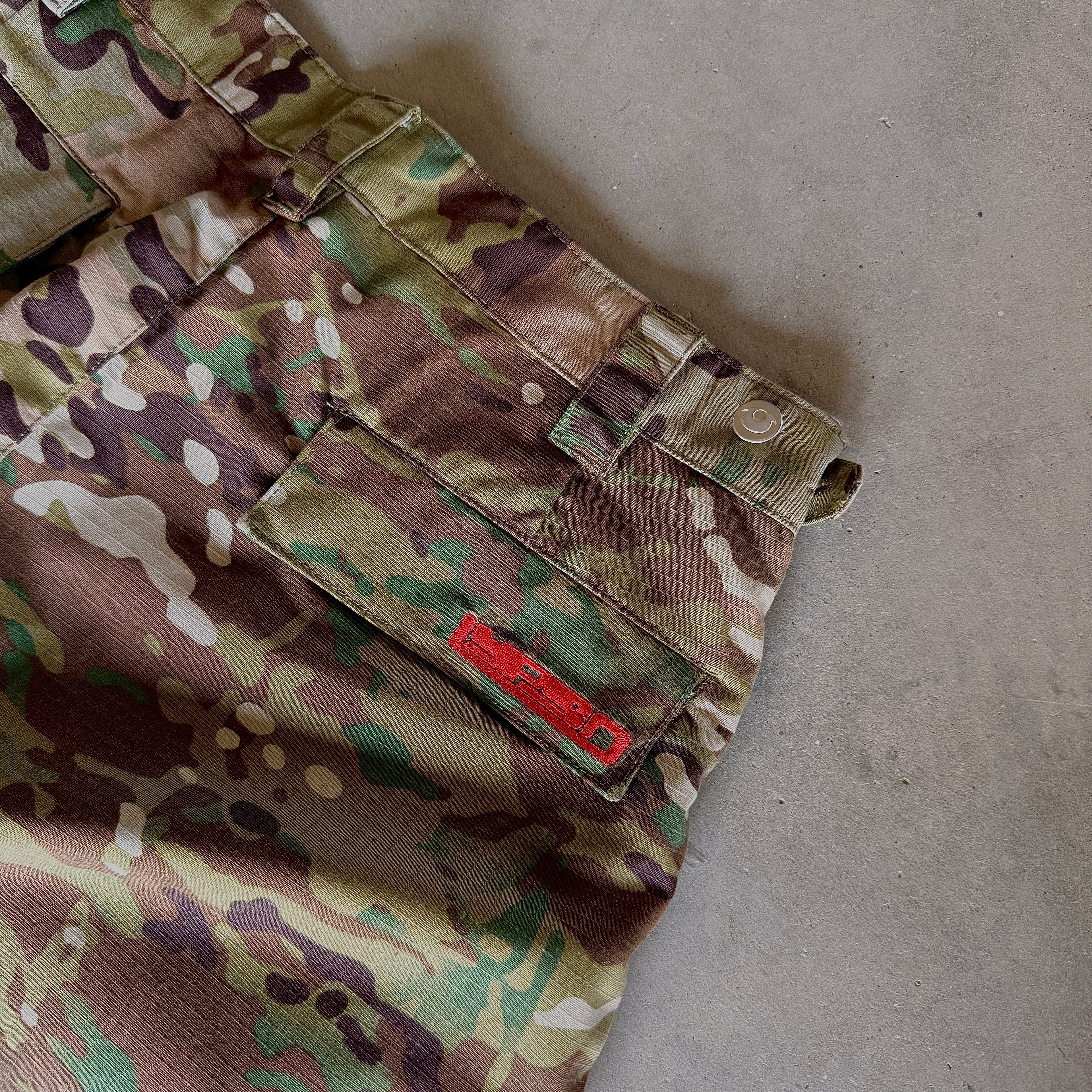 LYPSO CAMO CONVERTIBLE CARGOS V2