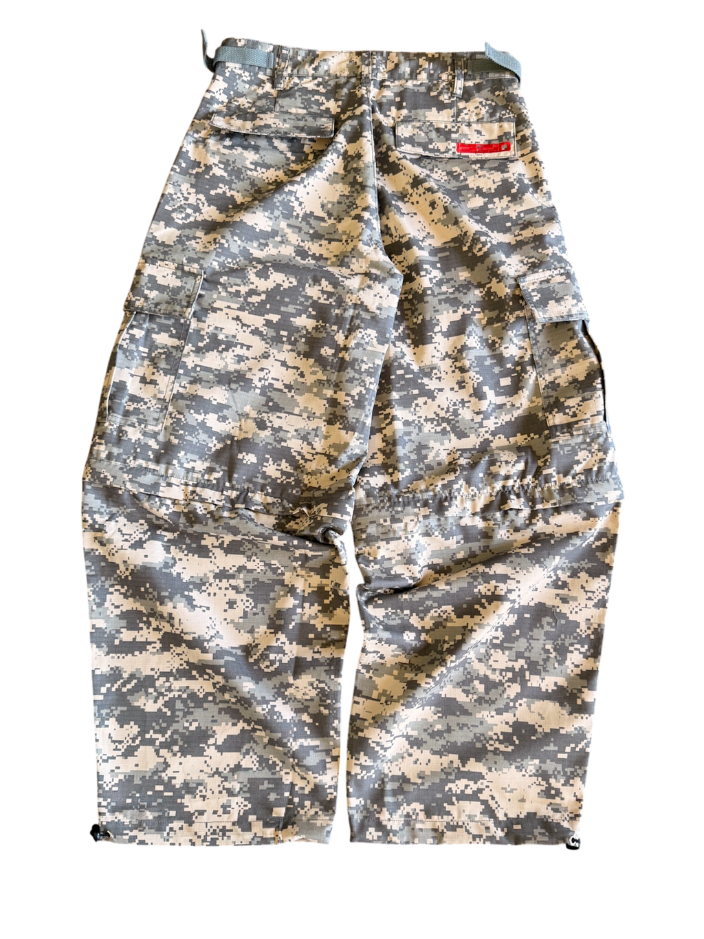 LYPSO DIGITAL CONVERTIBLE CARGOS